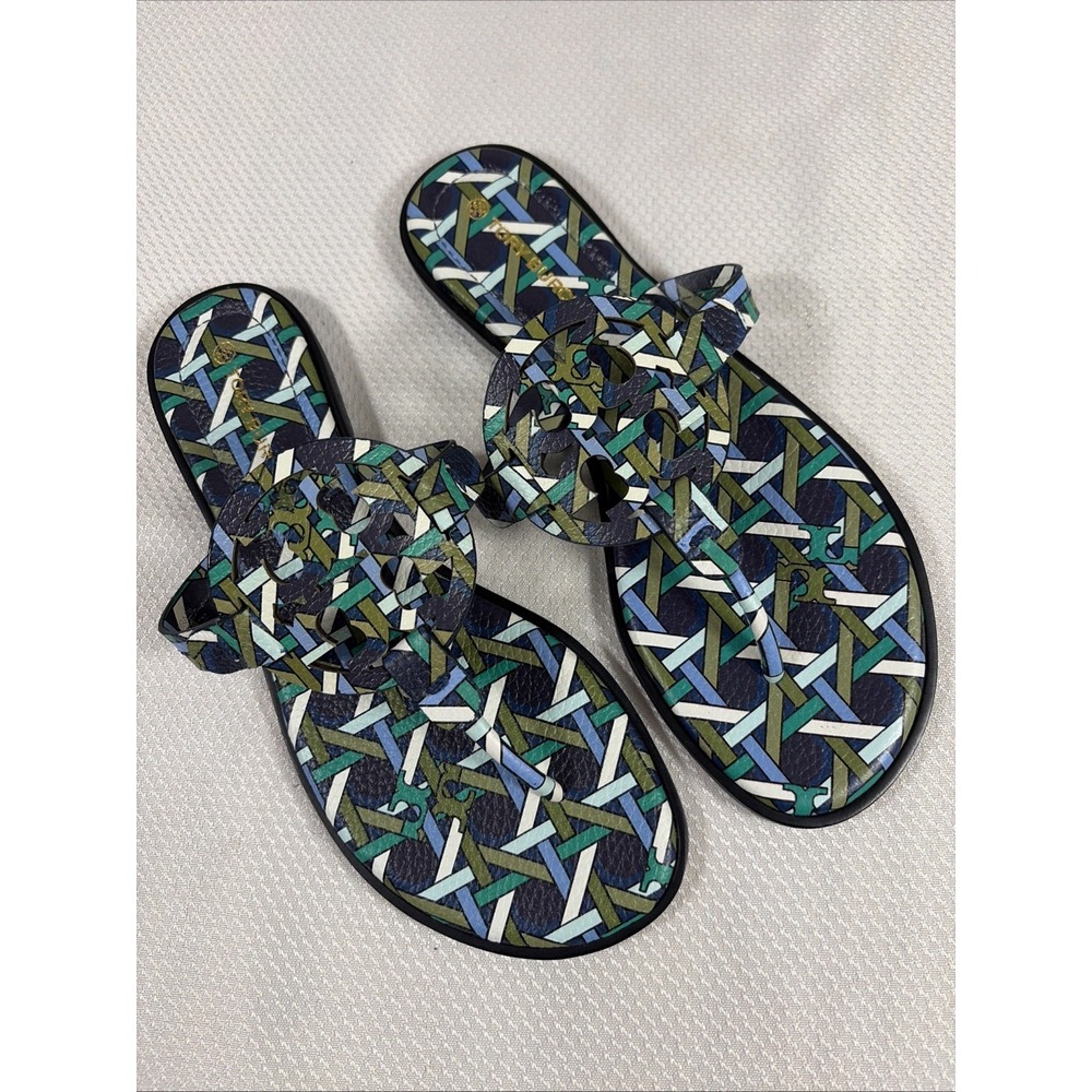 NWOB‎ Tory Burch Miller Welt Navy Green Caning Logo Miller Sandals Sz 7M